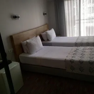 3* Otel Mojo